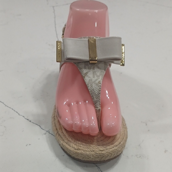 Michael Kors Cream Espadrilles with Ankle Strap Pre-owned Sz 5.5M - Picture 3 of 10